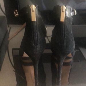 INC Black suede platform shoe
